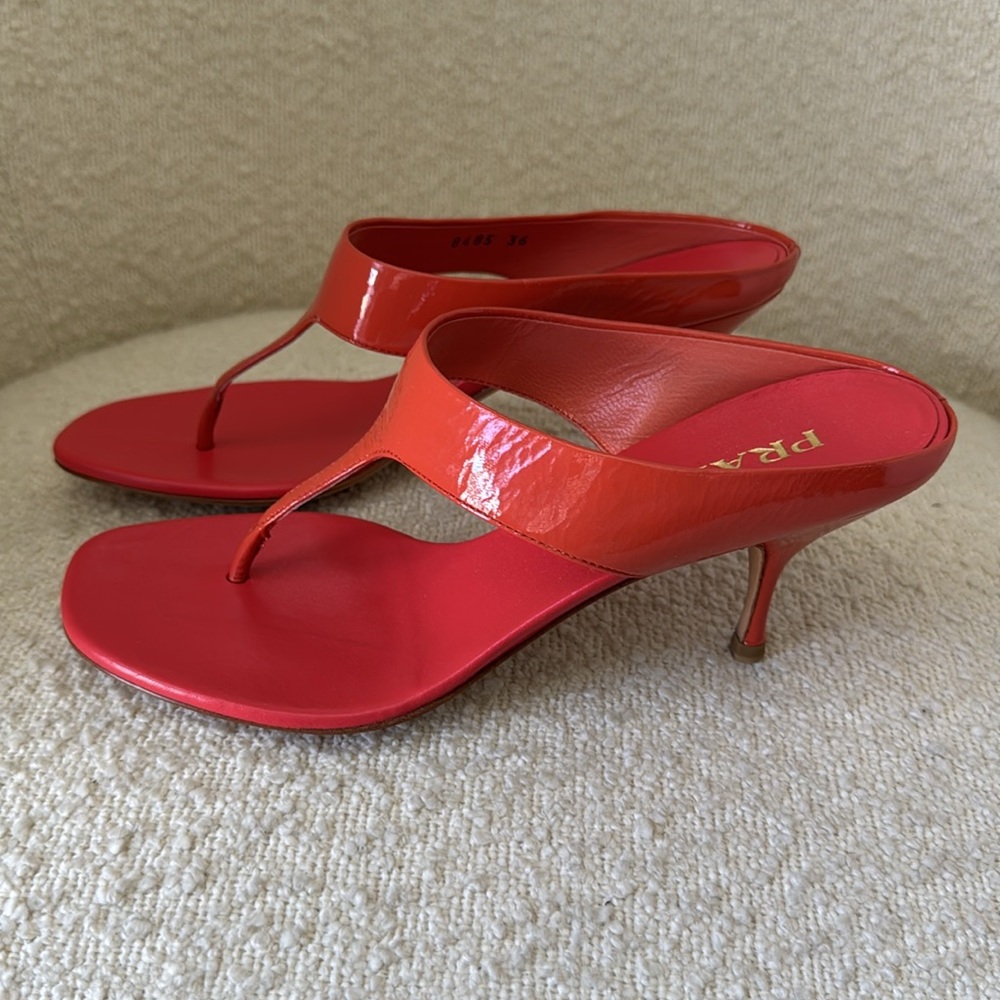 Prada coral patent leather sandals - Picture 2 of 11